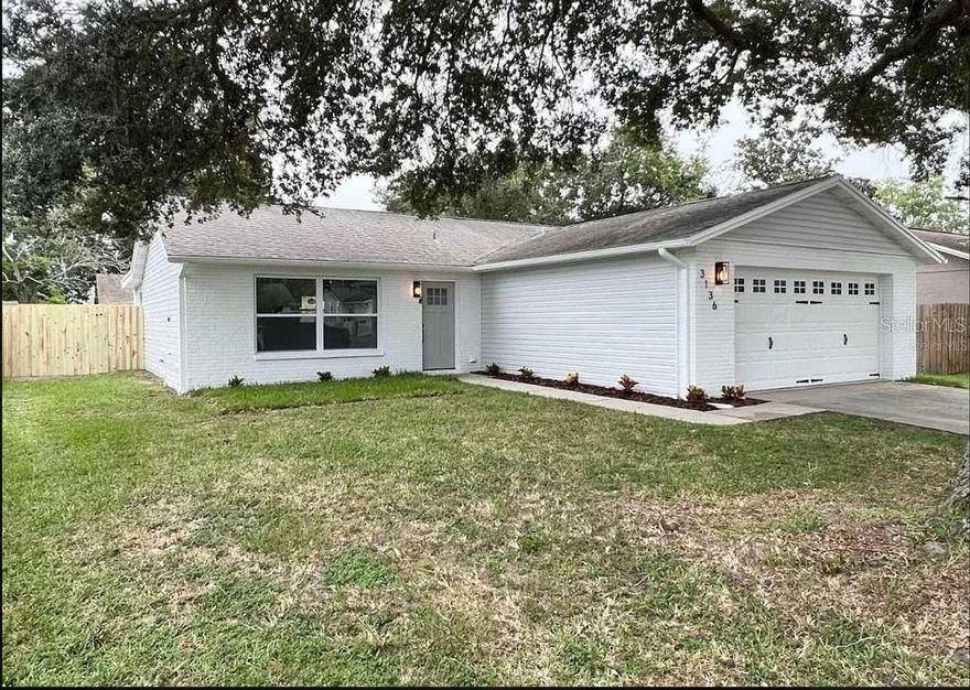 Welcome to your future haven in charming New Port Richey, Florida! This exceptional 2-bedroom, 2-bathroom house is a testament to refined living. The open concept living area is an entertainer's dream, adorned with high-end fixtures that accentuate the careful attention to detail applied to the interior design. The kitchen is equipped with modern appliances and stylish countertops. Step outside to the fenced-in backyard, where privacy meets outdoor enjoyment. Parking is a breeze with the 2-car garage, providing not only a shelter for your vehicles but also additional storage space for your convenience. Contact us today to schedule a private tour!
