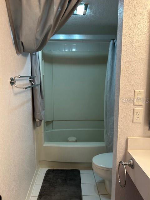 GRENELEFE CAMELOT CONDO PH 03 - Residential