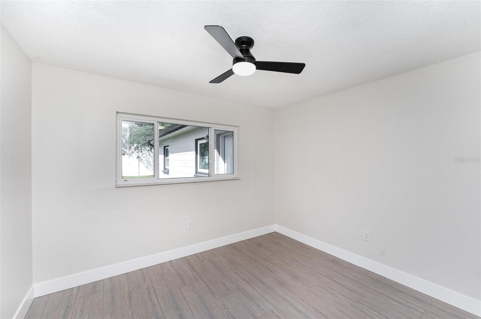 PINEBROOK ESTATES - Residential