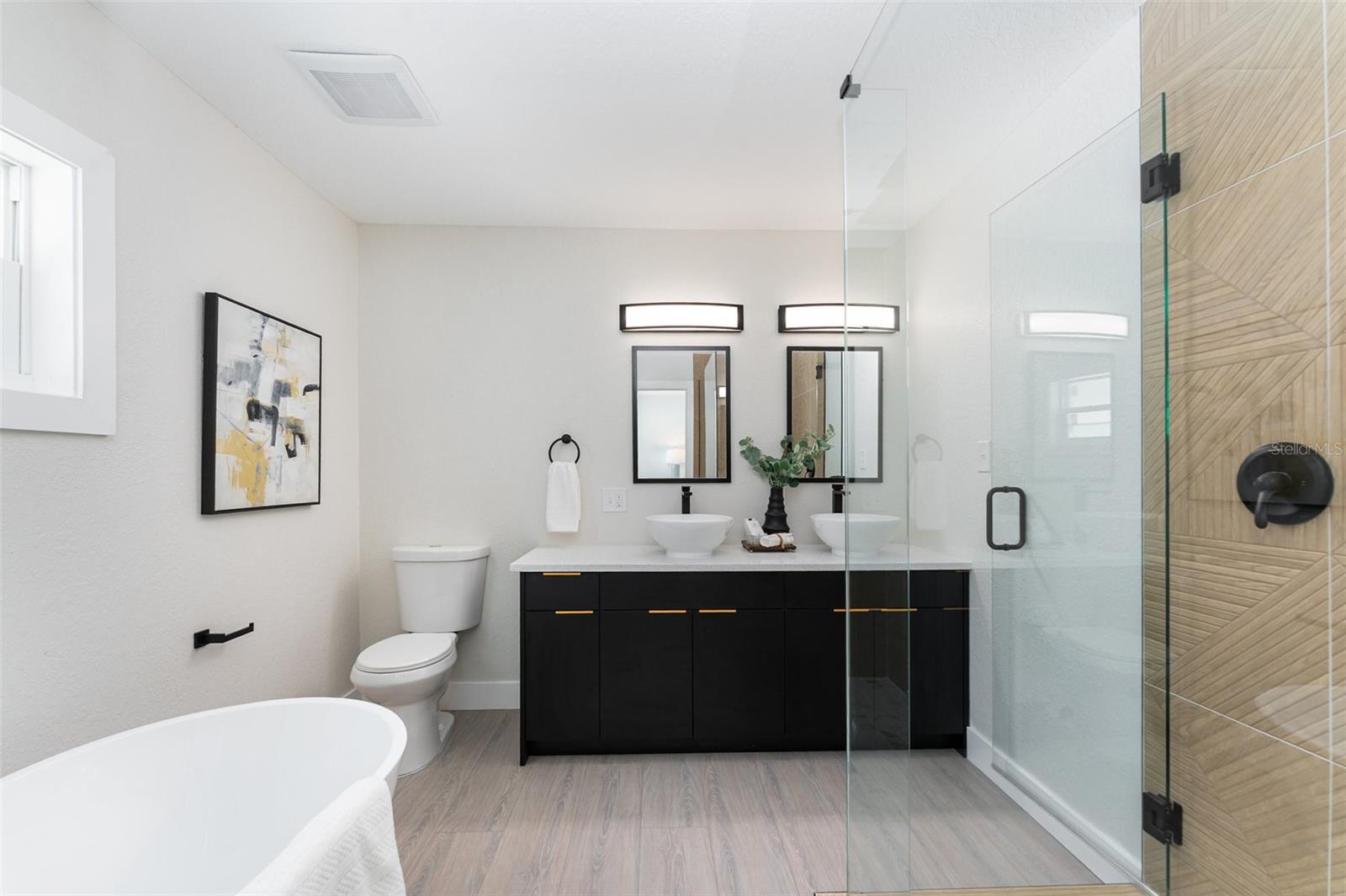 PINEBROOK ESTATES - Residential