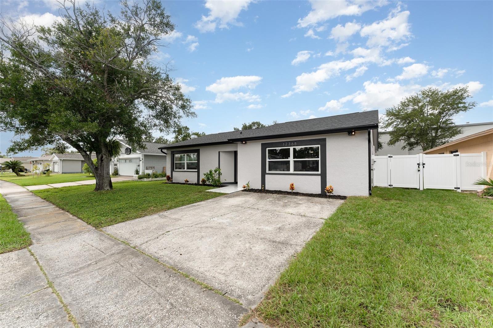 PINEBROOK ESTATES - Residential