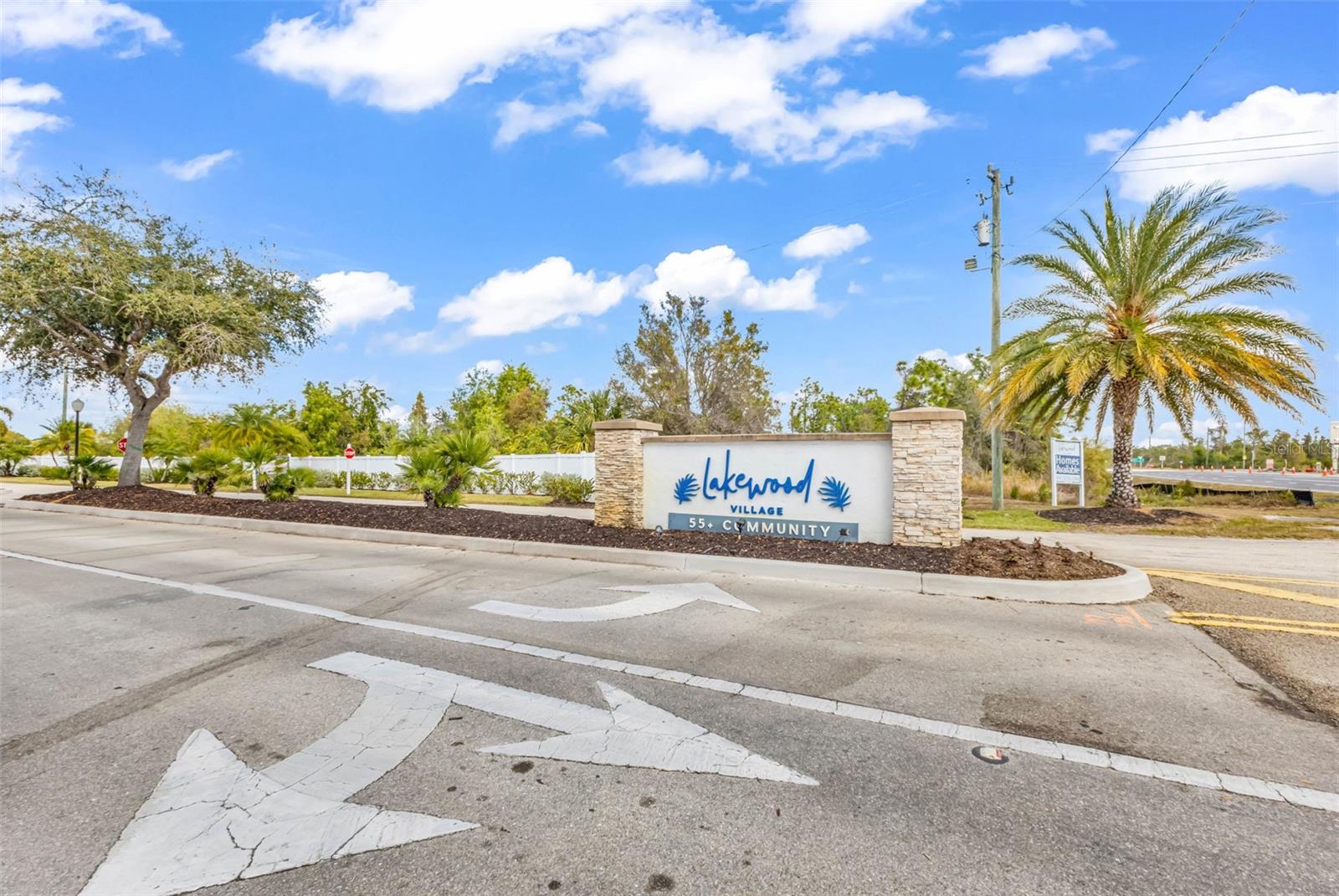 LAKEWOOD VILLAGE - Residential