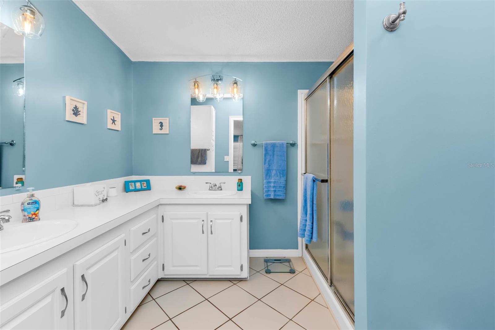 LAKEWOOD VILLAGE - Residential