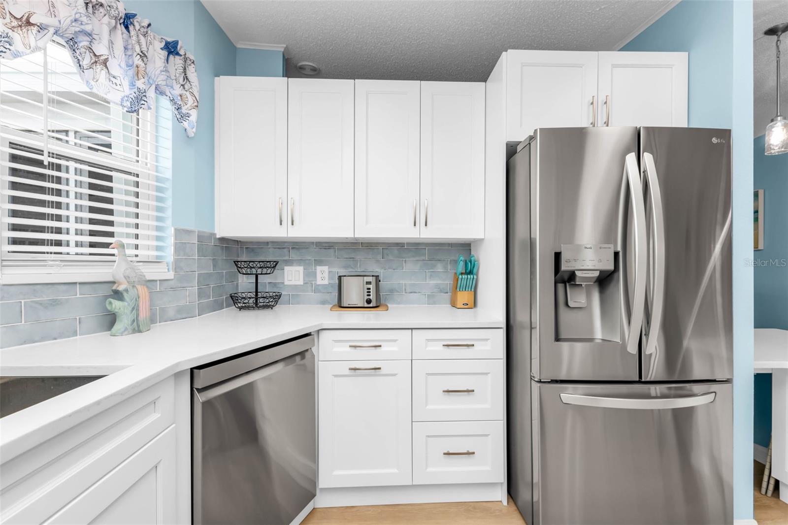 LAKEWOOD VILLAGE - Residential