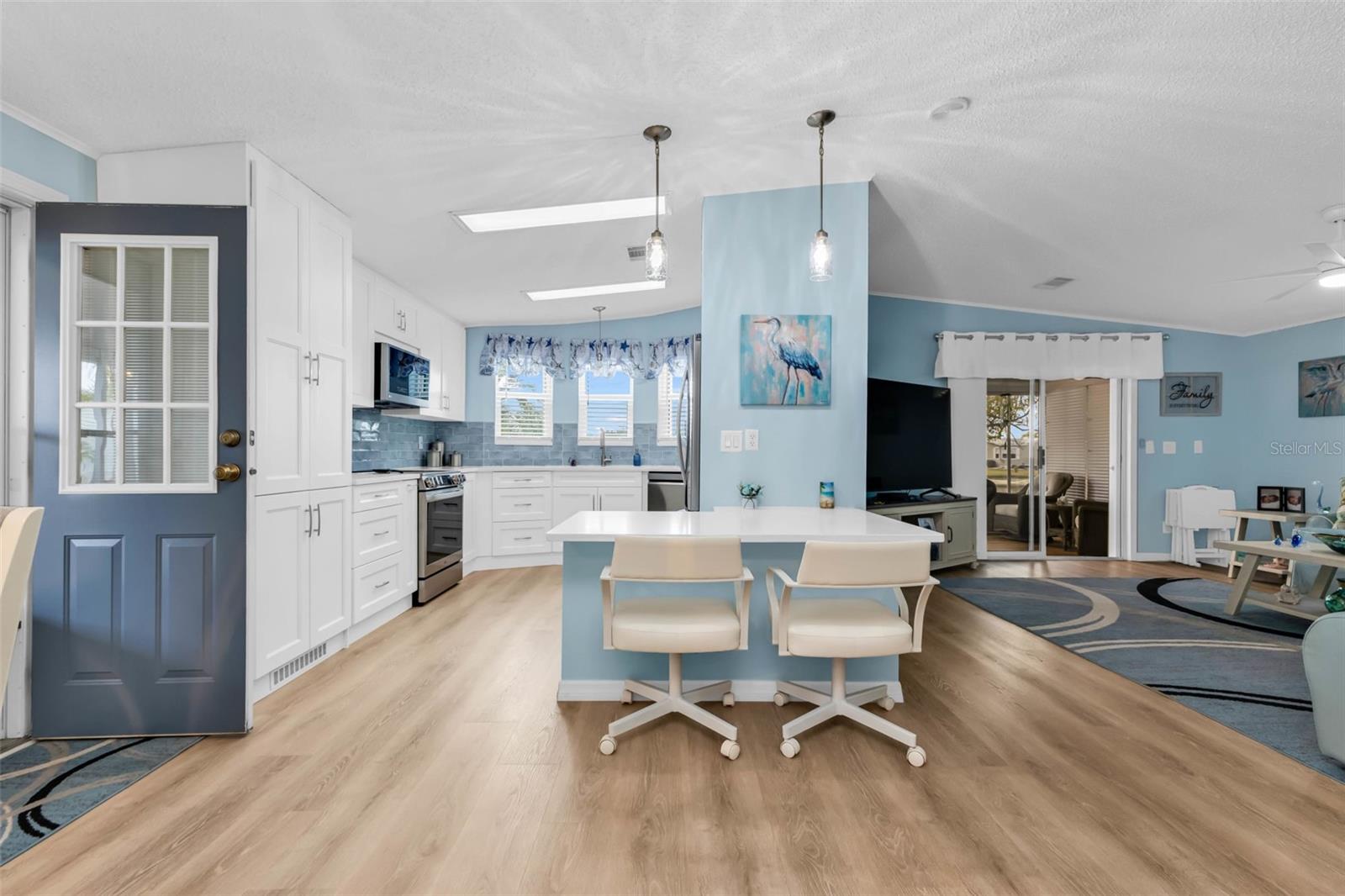 LAKEWOOD VILLAGE - Residential