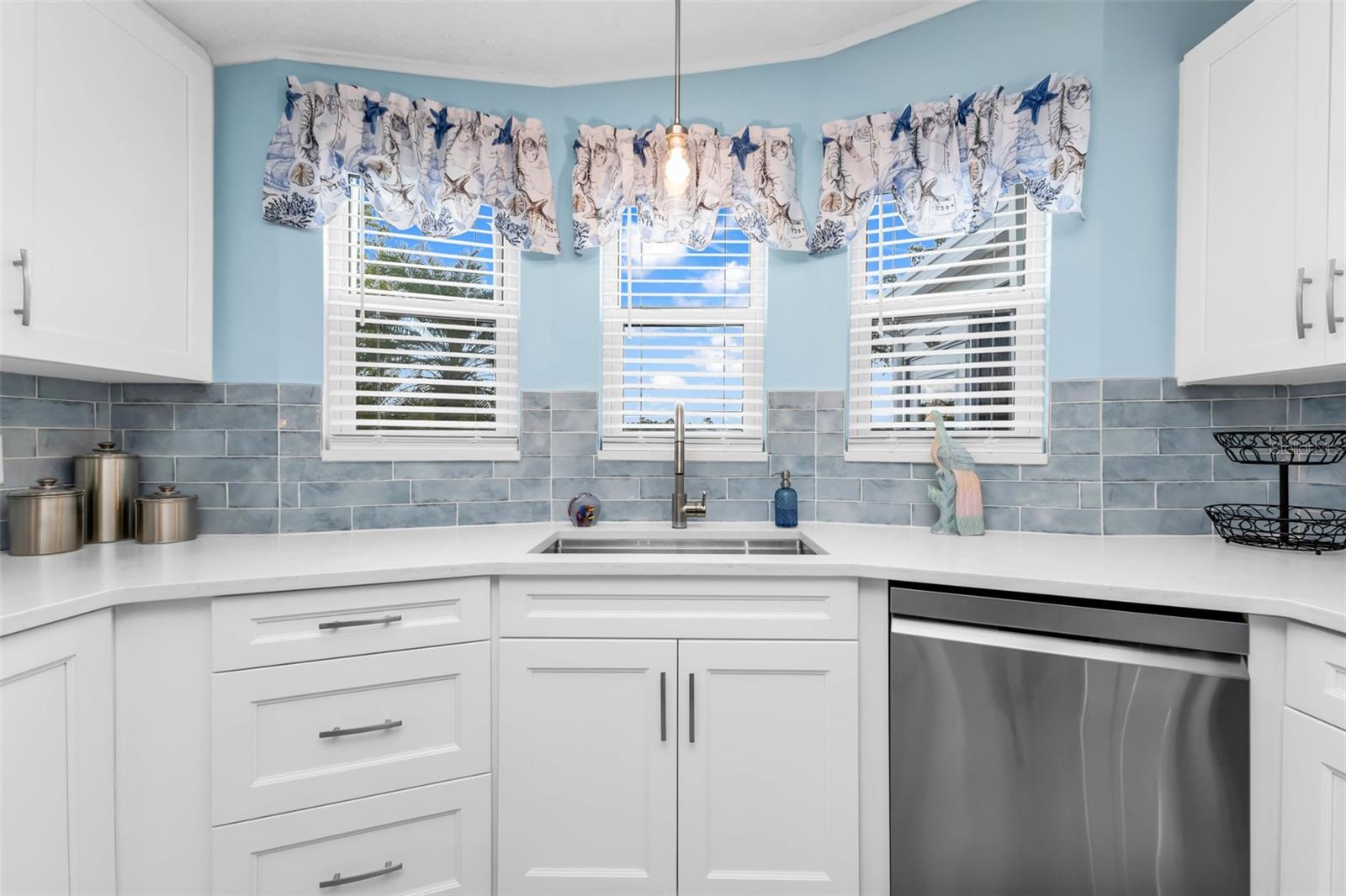 LAKEWOOD VILLAGE - Residential