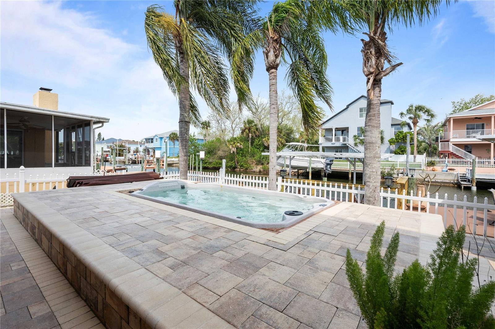 SEA PINES - Residential