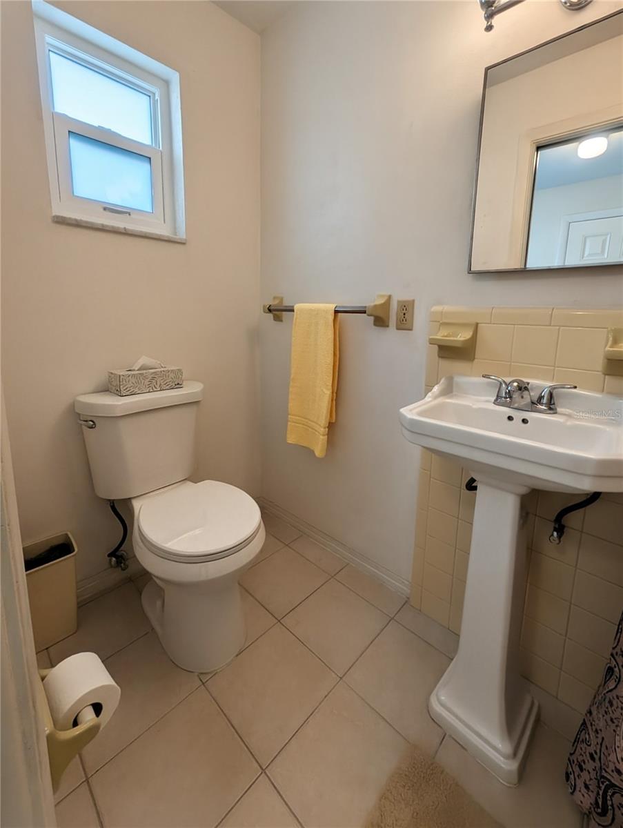 WILLIAMSDALE SQUARE 3RD ADD - Residential