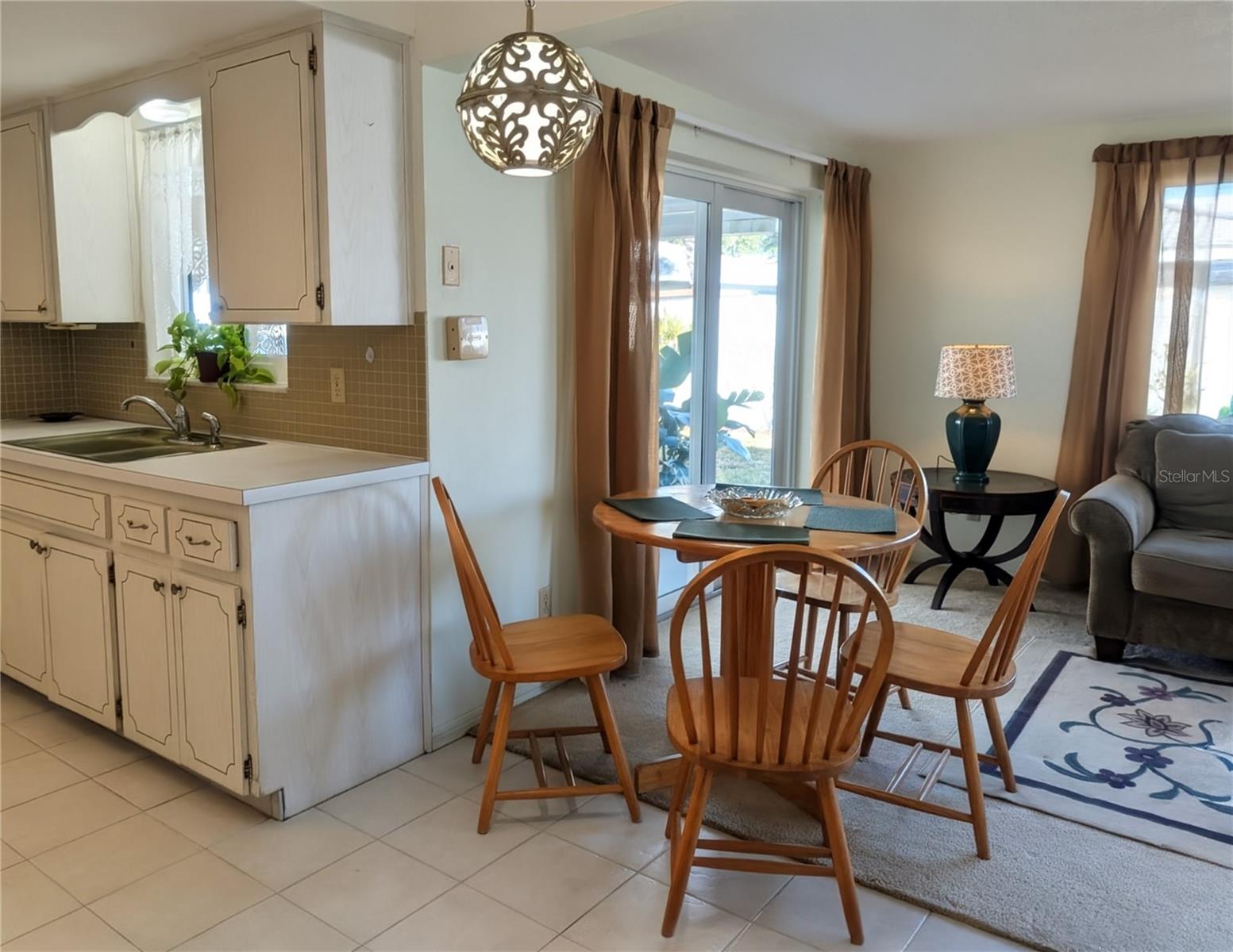 WILLIAMSDALE SQUARE 3RD ADD - Residential