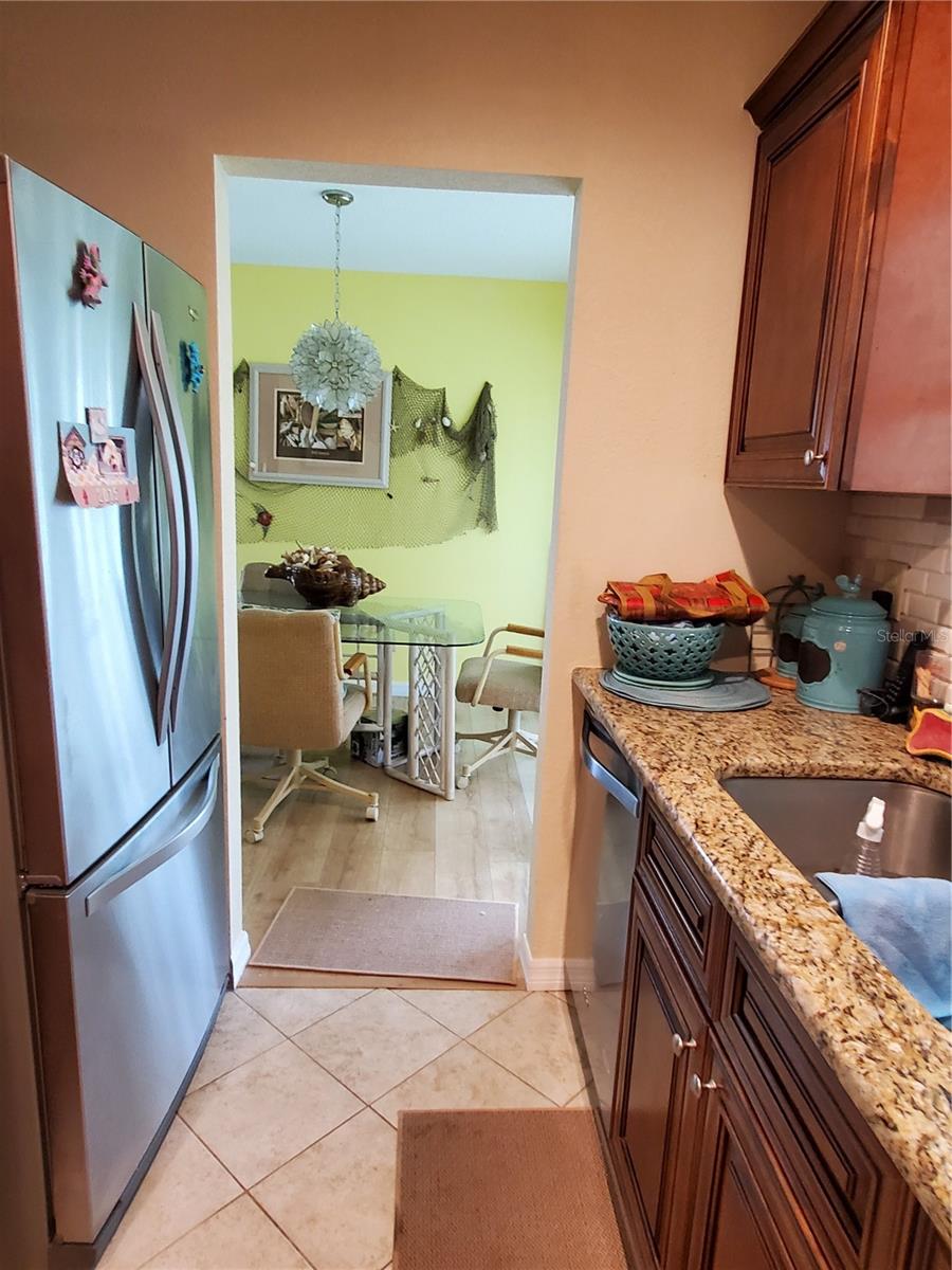 CAMBRIDGE F CONDO REV - Residential Lease