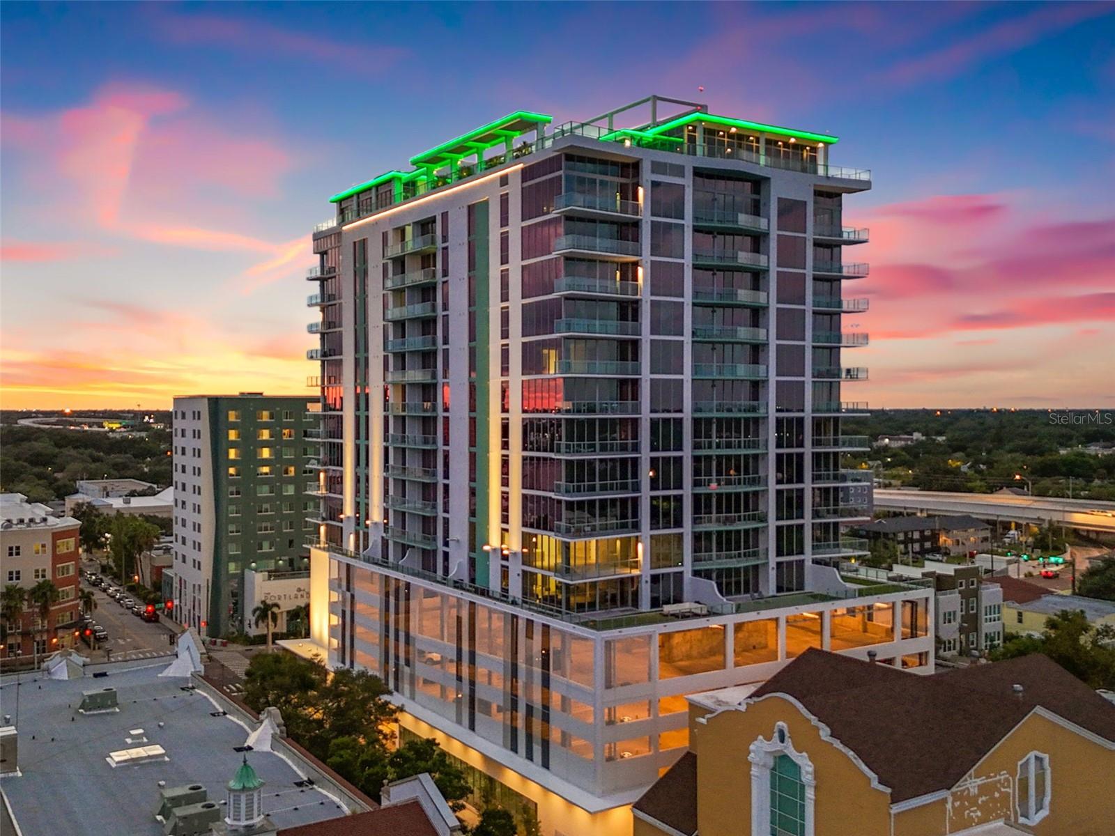 REFLECTION ST PETE - Residential Lease