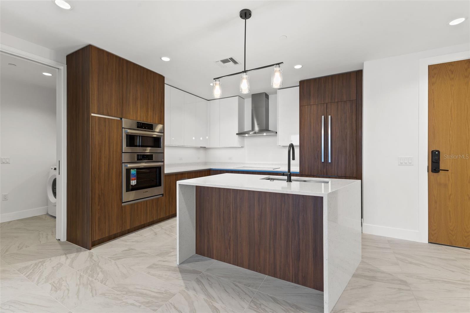 REFLECTION ST PETE - Residential Lease