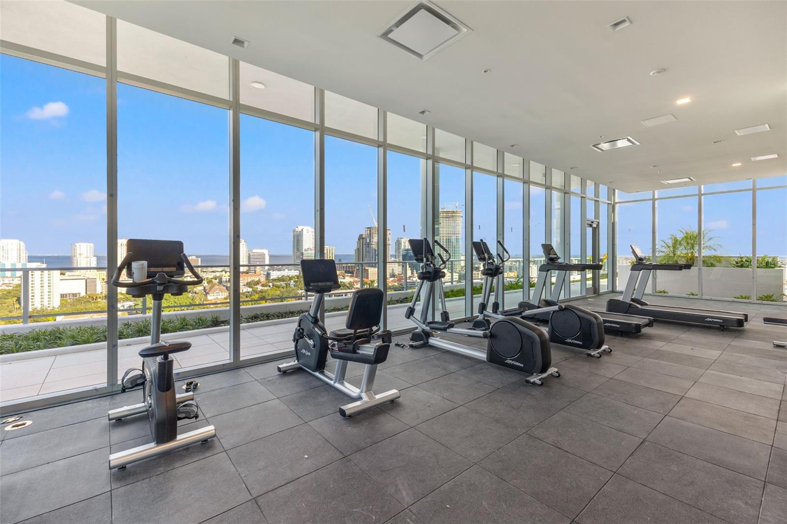 REFLECTION ST PETE - Residential Lease