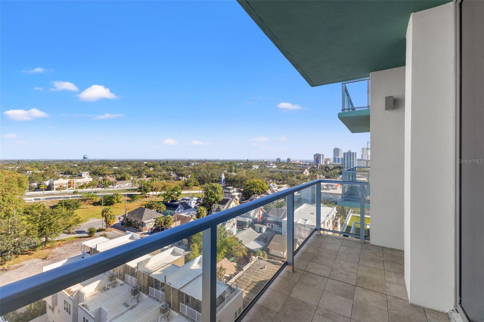 REFLECTION ST PETE - Residential Lease