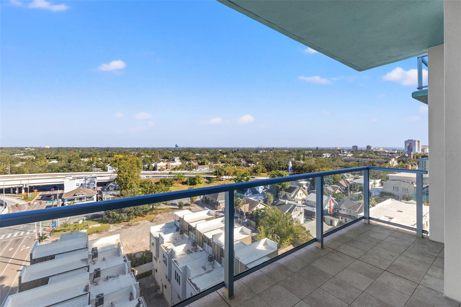 REFLECTION ST PETE - Residential Lease