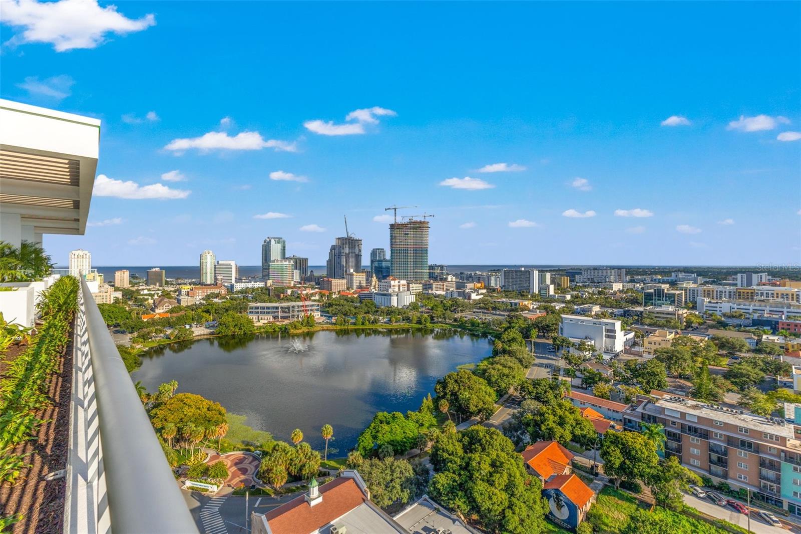 REFLECTION ST PETE - Residential Lease