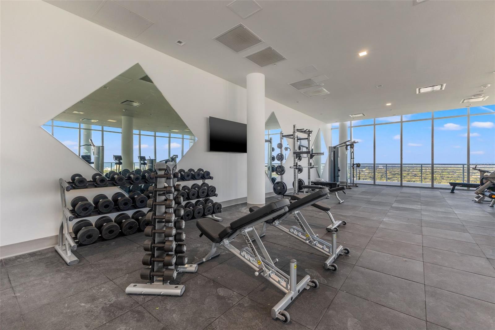 REFLECTION ST PETE - Residential Lease