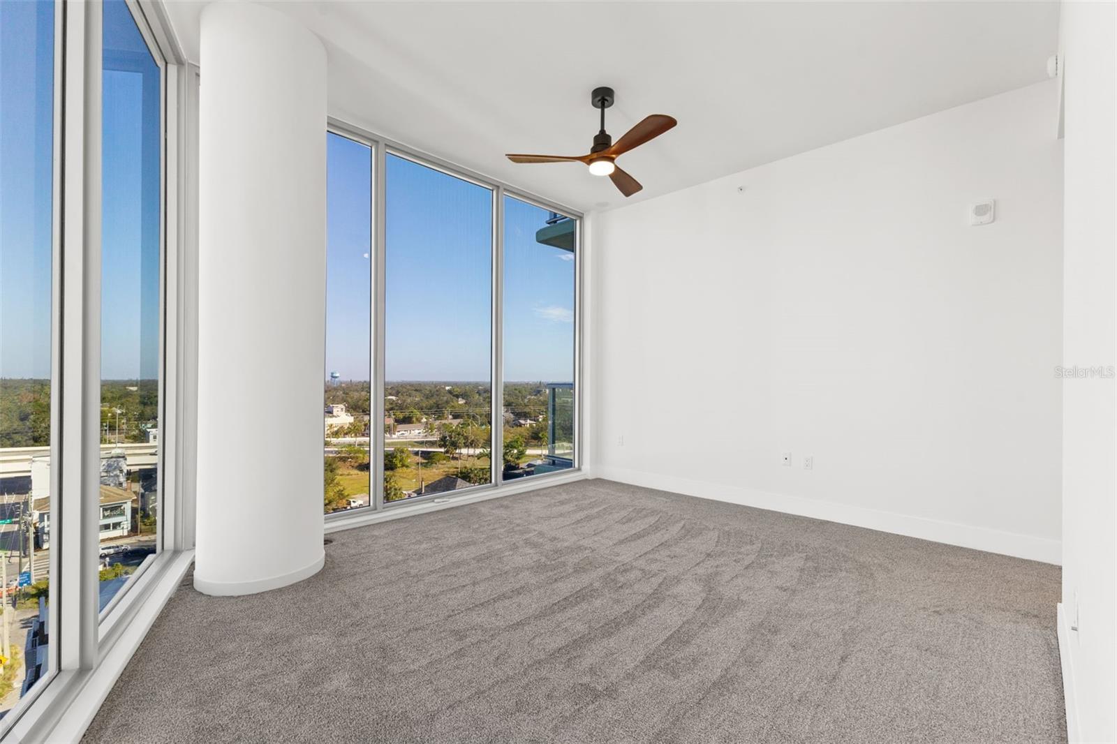 REFLECTION ST PETE - Residential Lease