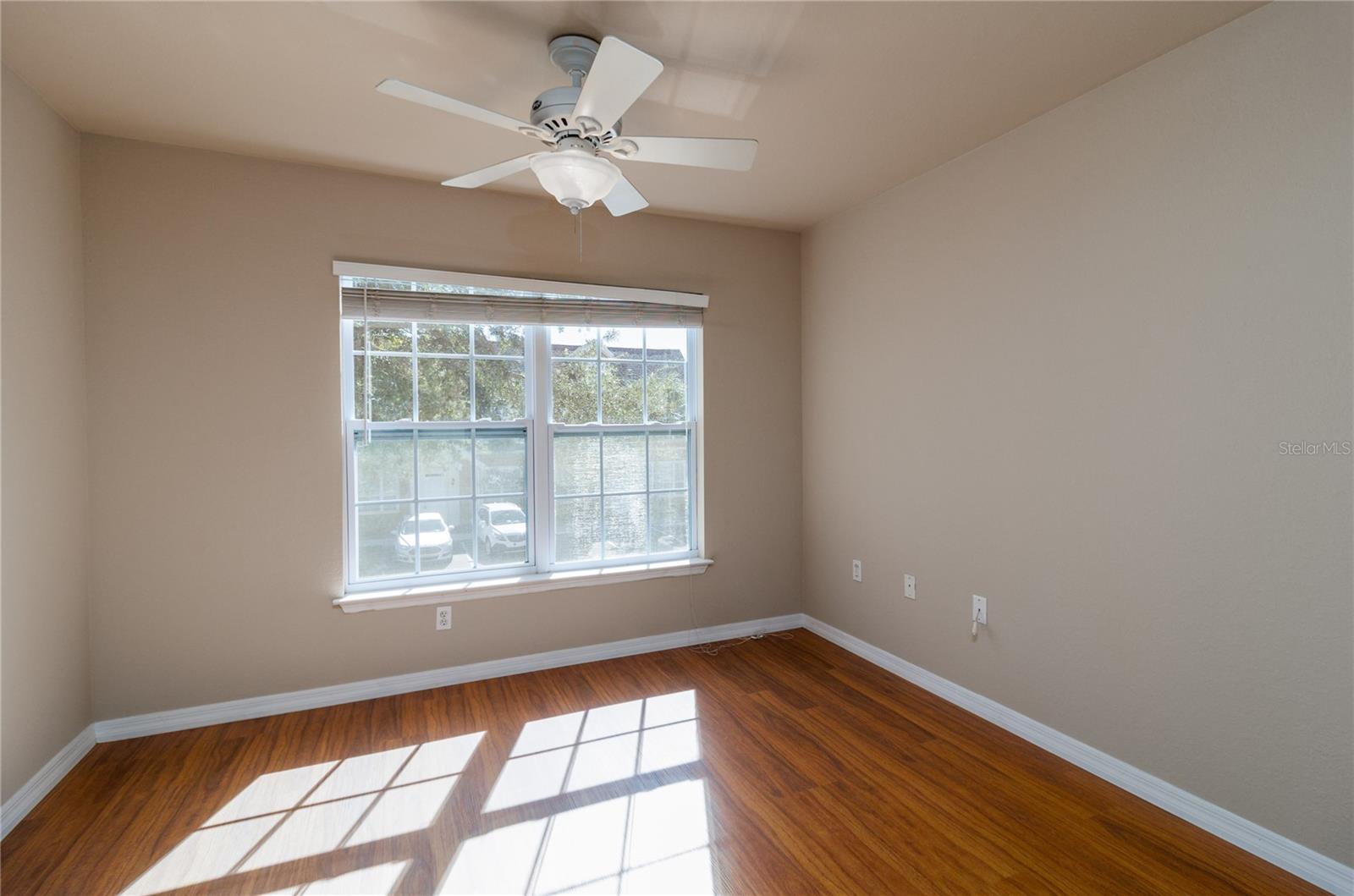 ADMIRALS WALK - Residential Lease