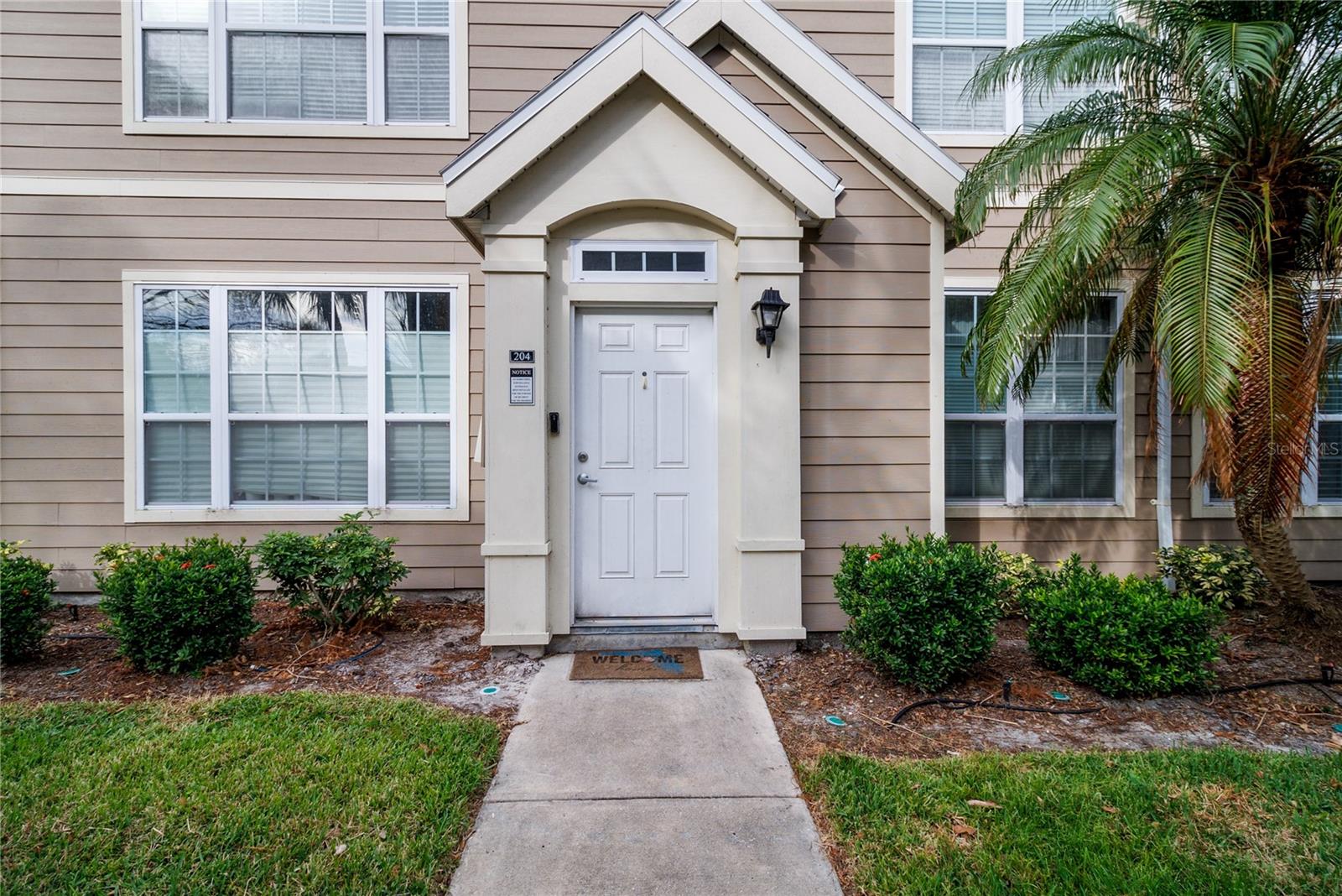 ADMIRALS WALK - Residential Lease
