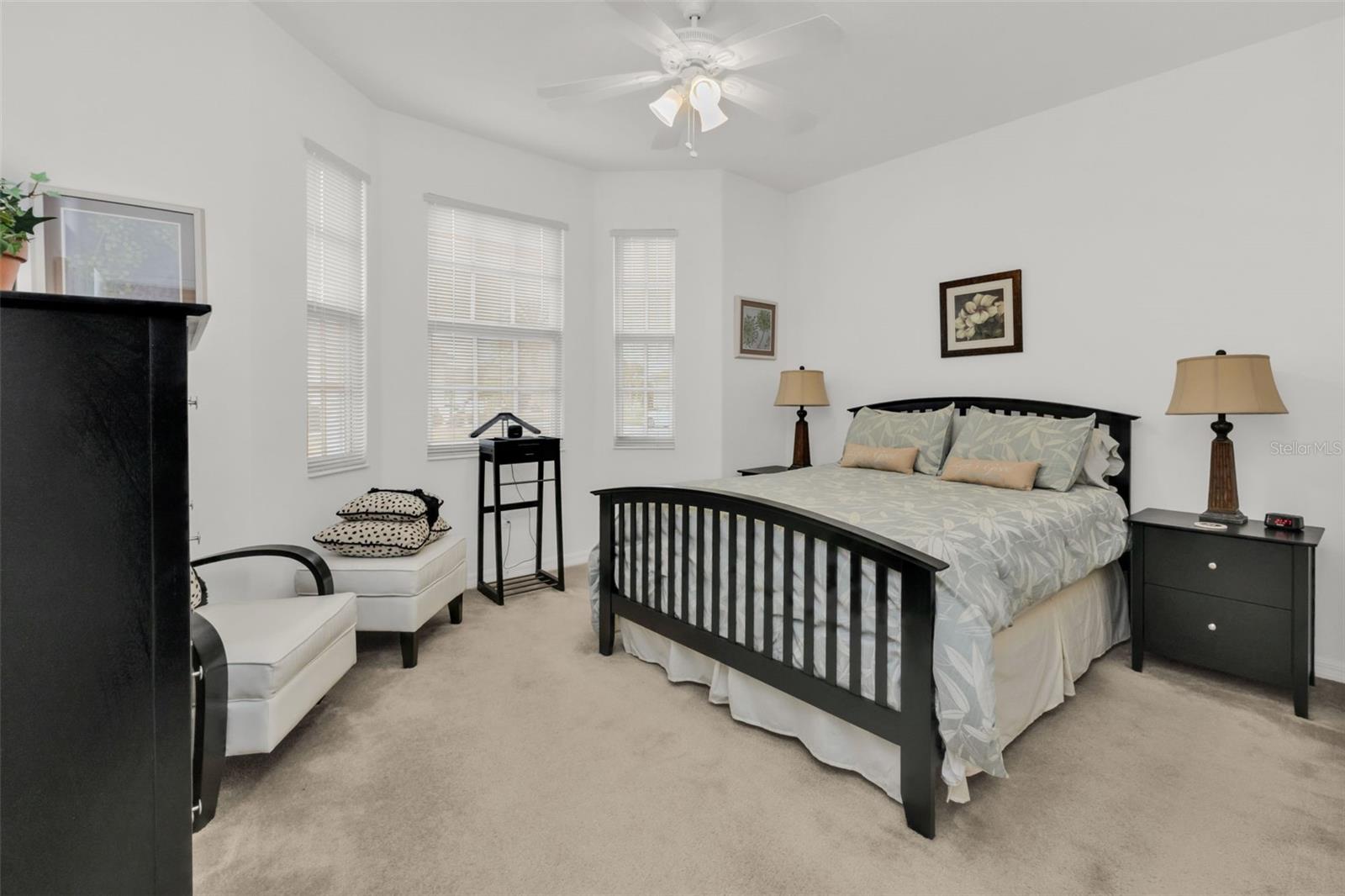 KINGS GATE PH 05 - Residential