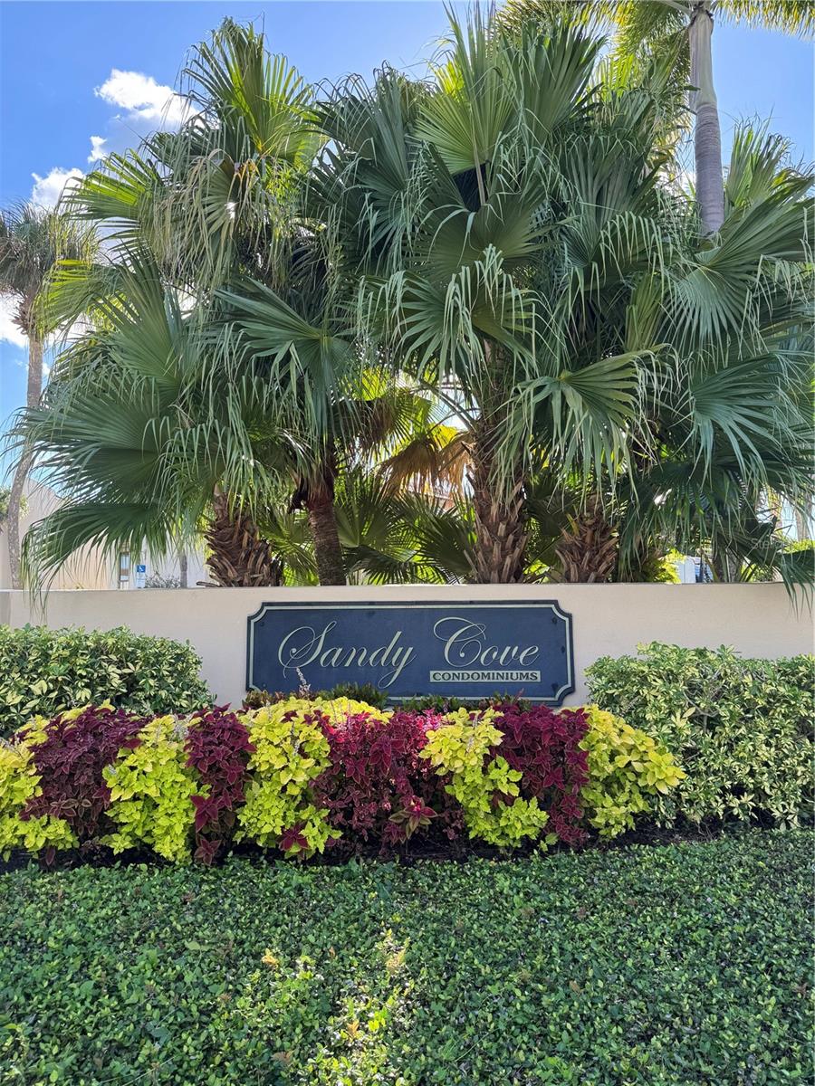 SANDY COVE - Residential