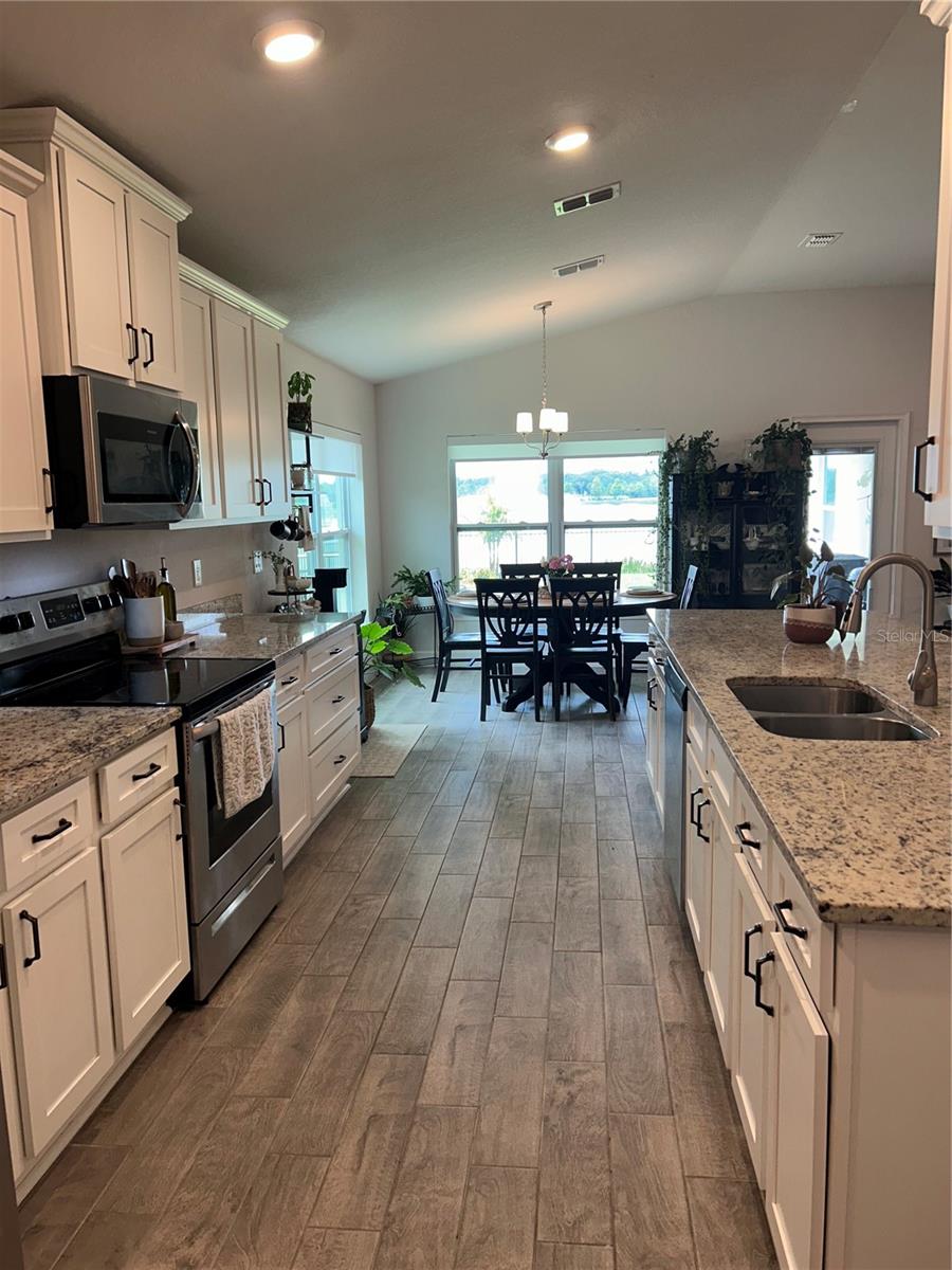 AVIARY AT RUTLAND RANCH PH 1A & 1B - Residential