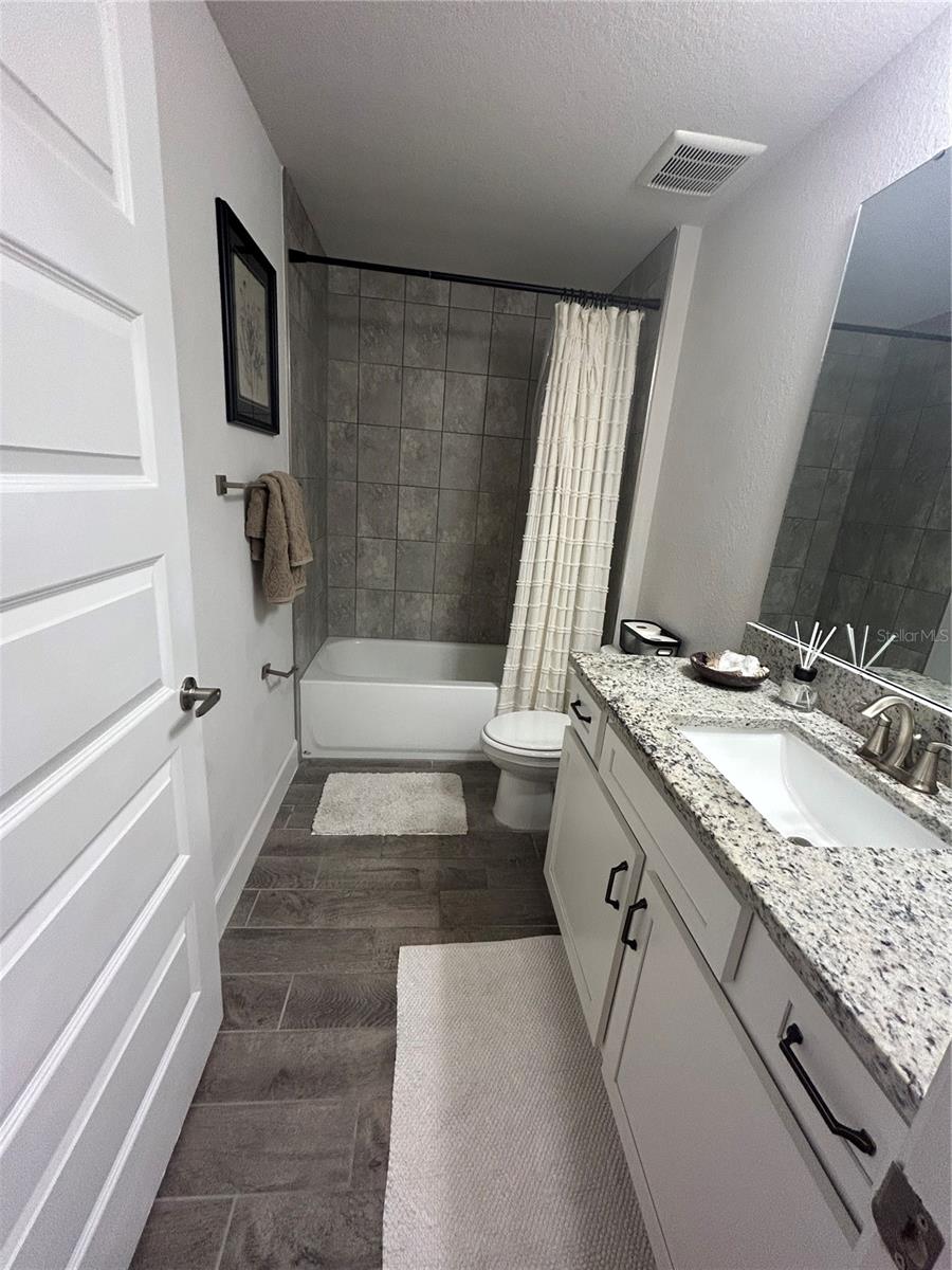 AVIARY AT RUTLAND RANCH PH 1A & 1B - Residential
