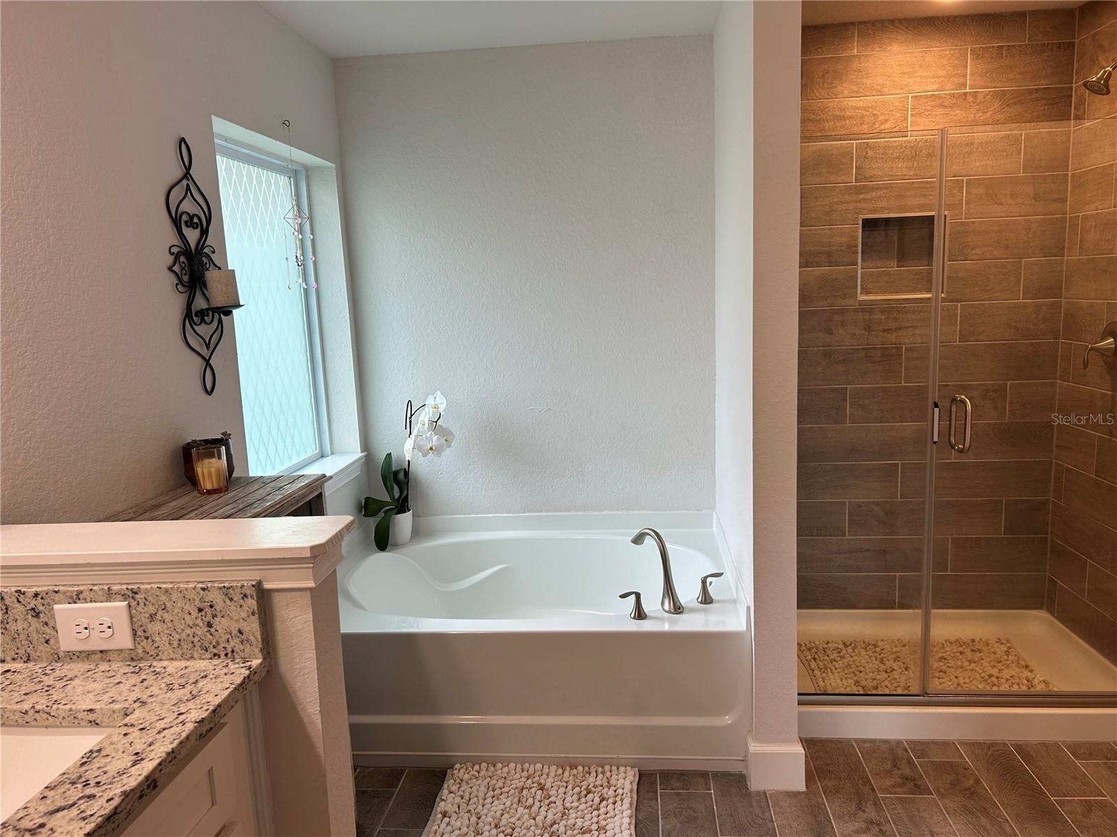 AVIARY AT RUTLAND RANCH PH 1A & 1B - Residential