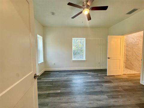 Tiny photo for 931 NE 154th Terrace, Williston, FL 32696 (MLS # GC537511)