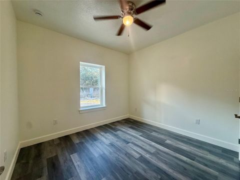 Tiny photo for 931 NE 154th Terrace, Williston, FL 32696 (MLS # GC537511)