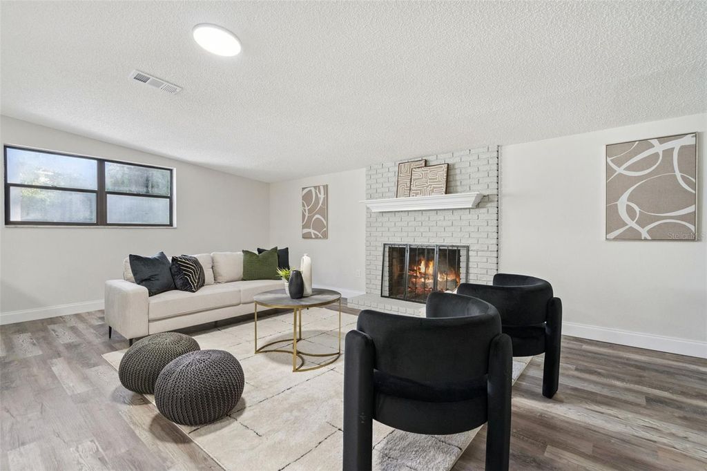 Photo of 2419 Yale Avenue, Sanford, FL 32771 (MLS # O6352672)