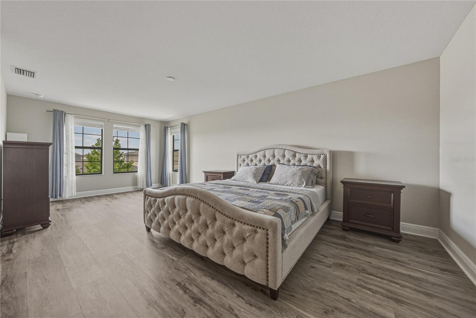 B & D HAWKSTONE PH I - Residential