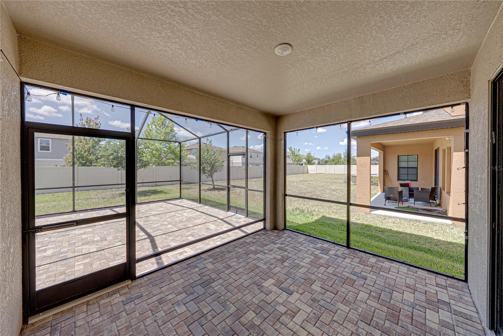 B & D HAWKSTONE PH I - Residential