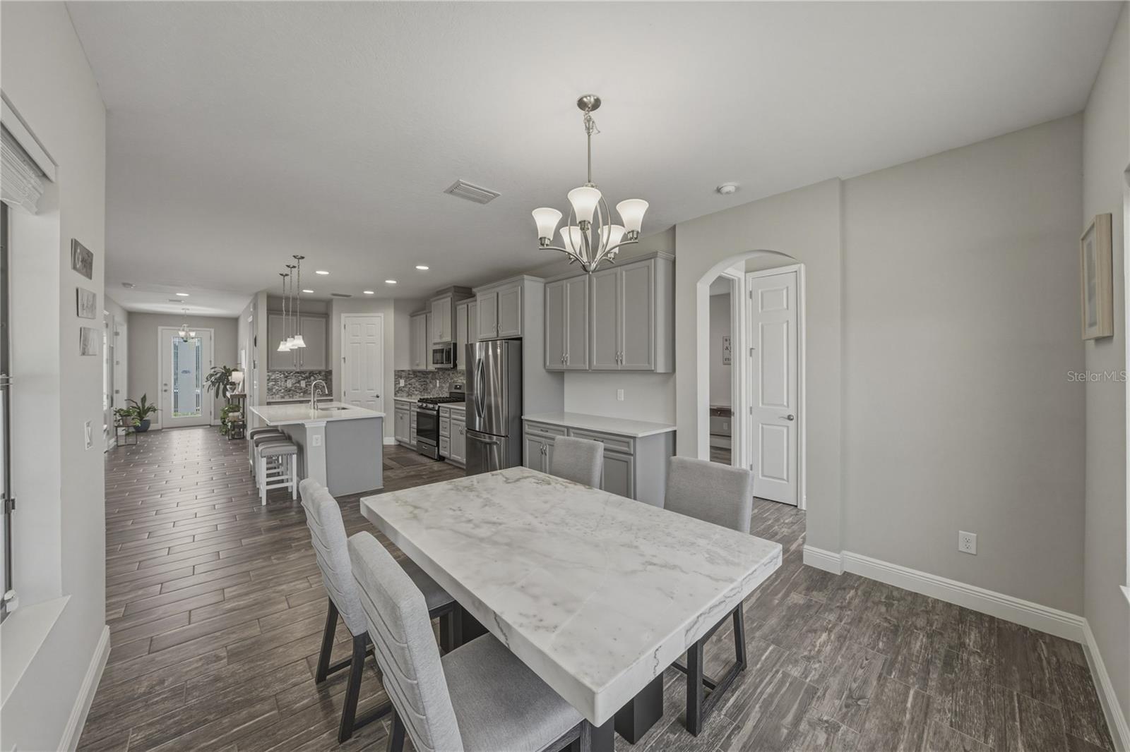 B & D HAWKSTONE PH I - Residential