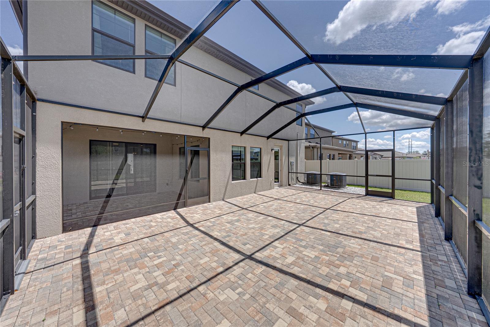 B & D HAWKSTONE PH I - Residential