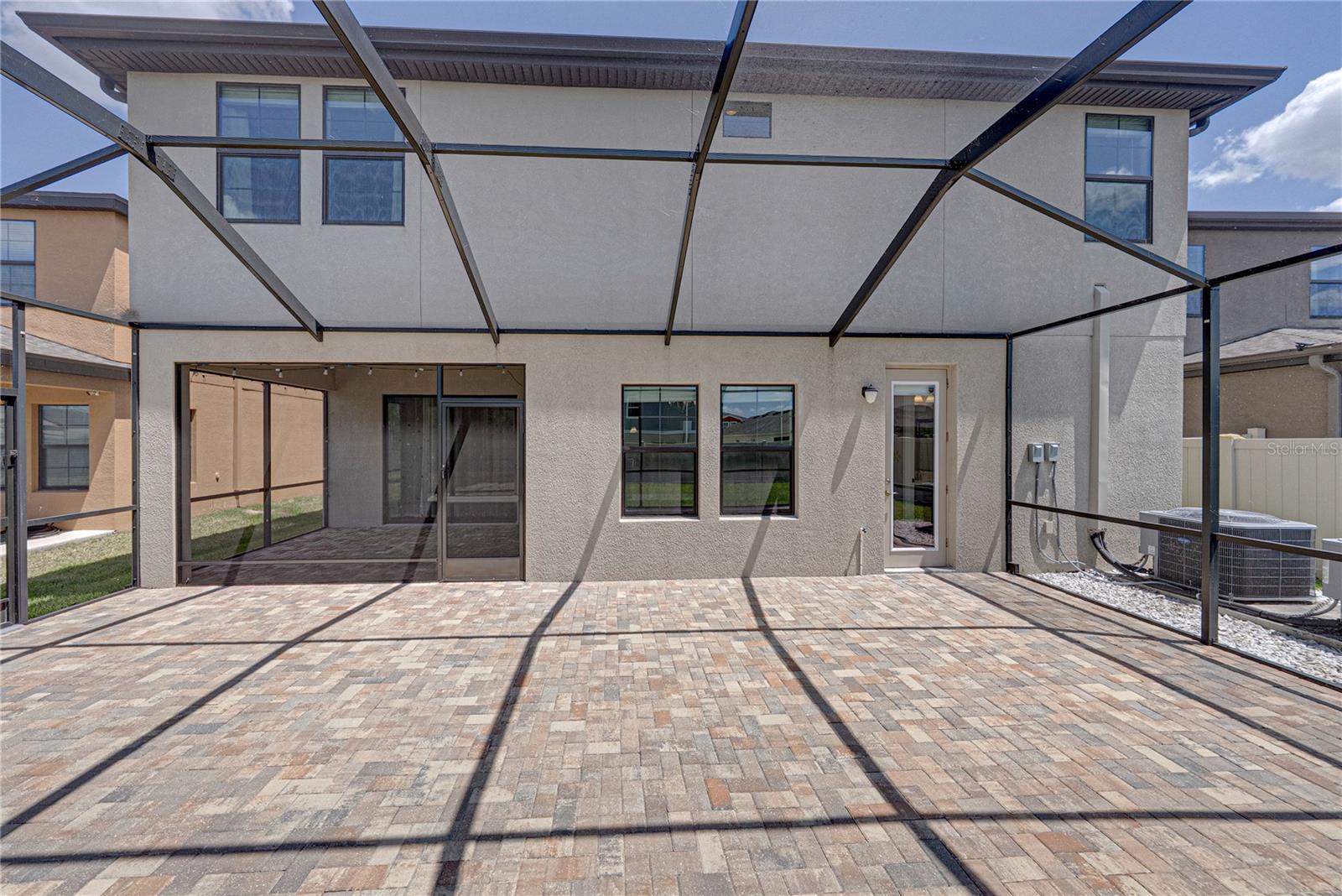 B & D HAWKSTONE PH I - Residential