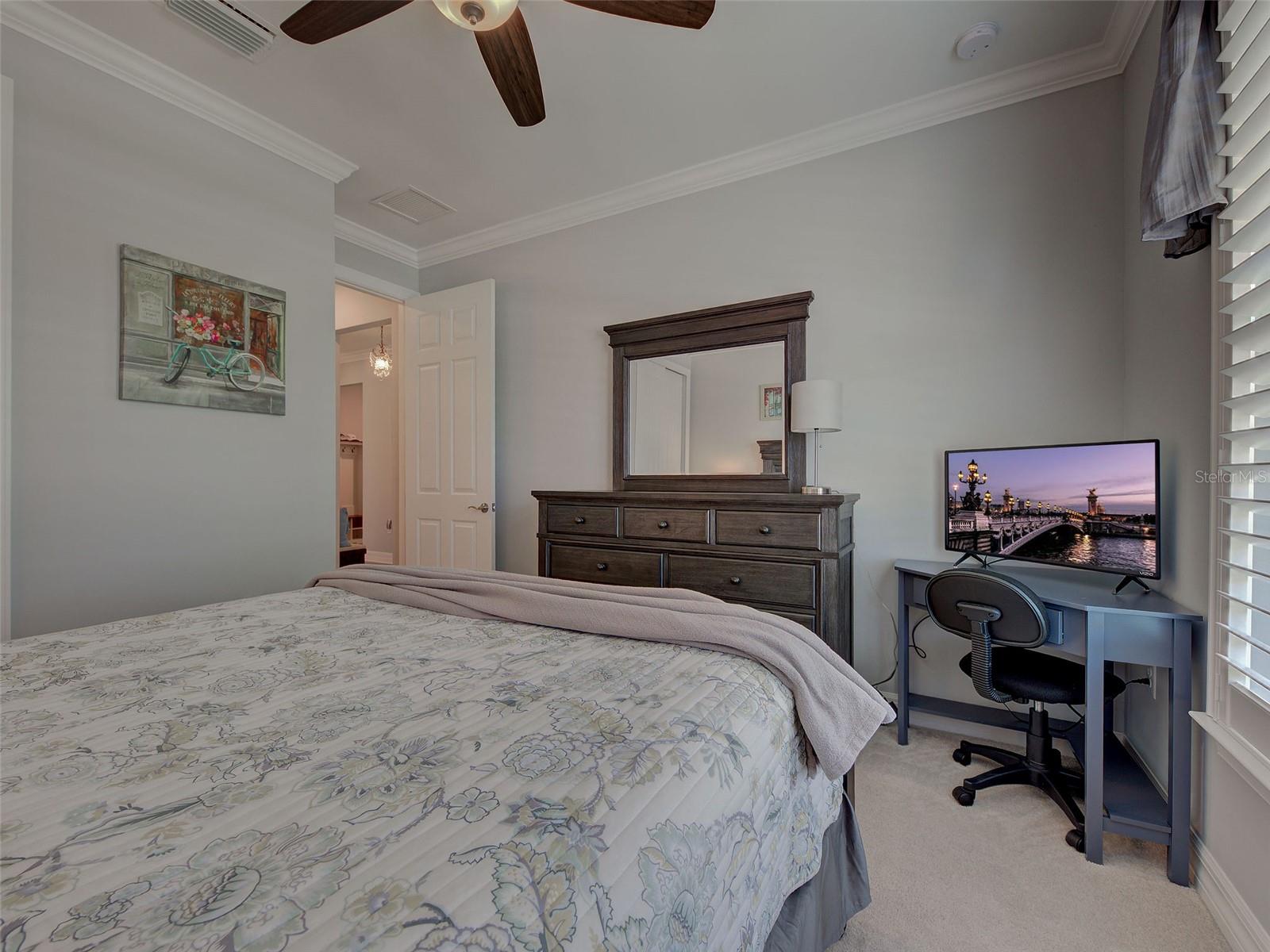 ISLANDWALK/THE WEST VLGS PH 8 - Residential