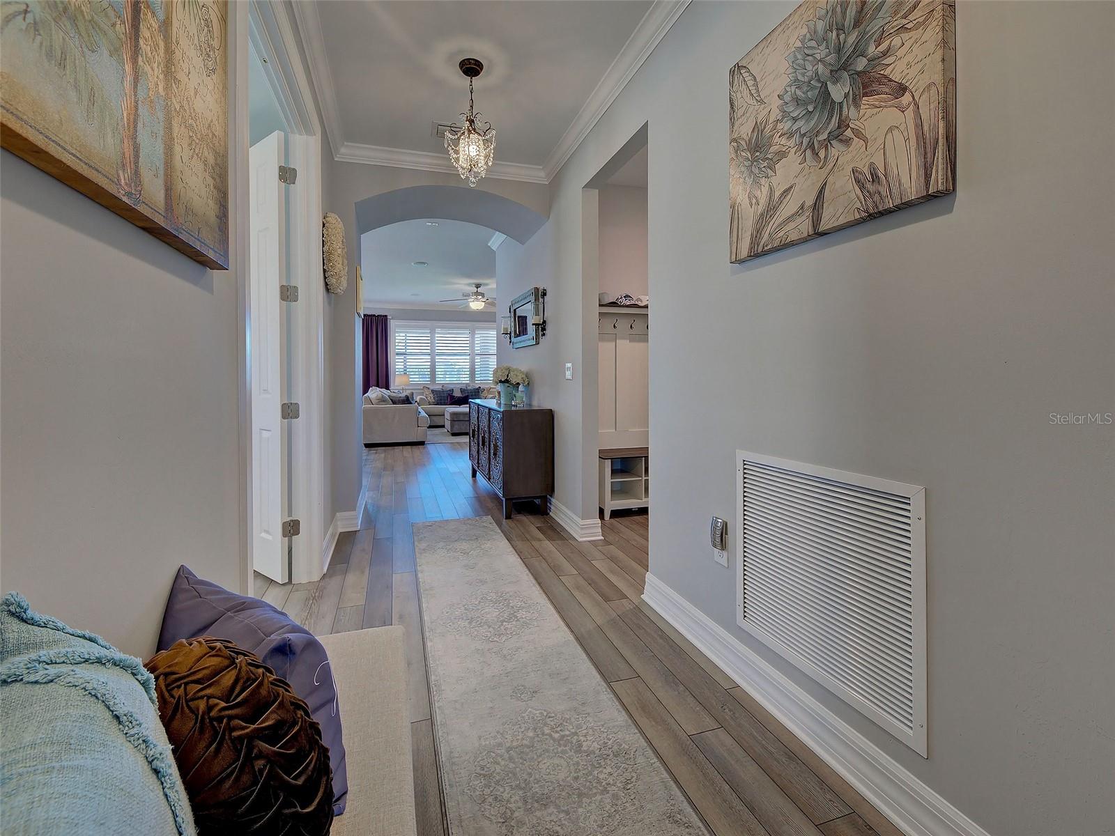 ISLANDWALK/THE WEST VLGS PH 8 - Residential