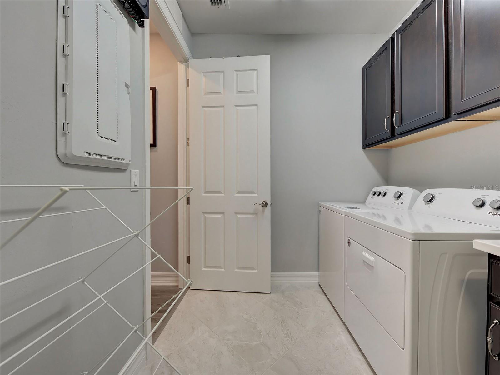 ISLANDWALK/THE WEST VLGS PH 8 - Residential