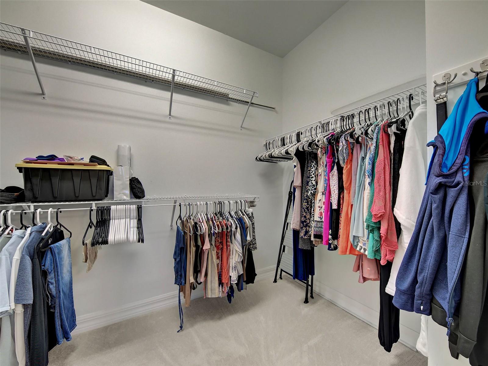 ISLANDWALK/THE WEST VLGS PH 8 - Residential