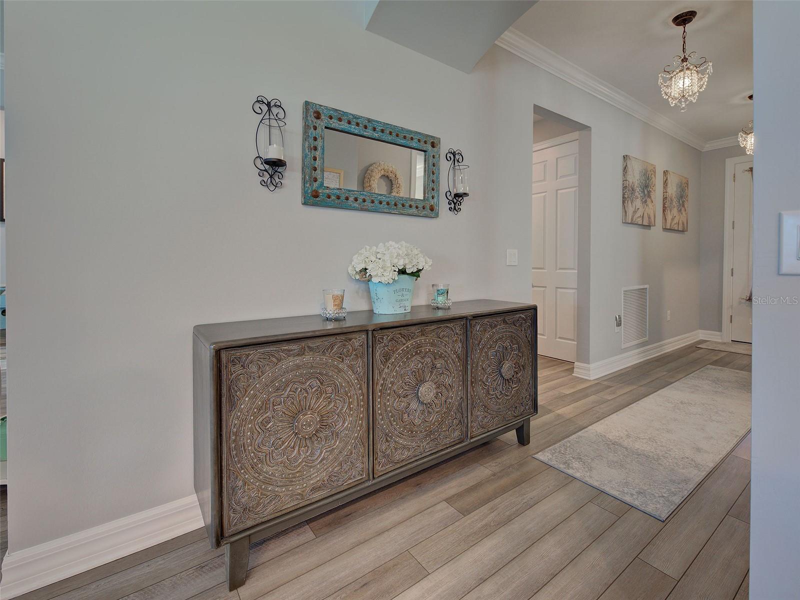 ISLANDWALK/THE WEST VLGS PH 8 - Residential