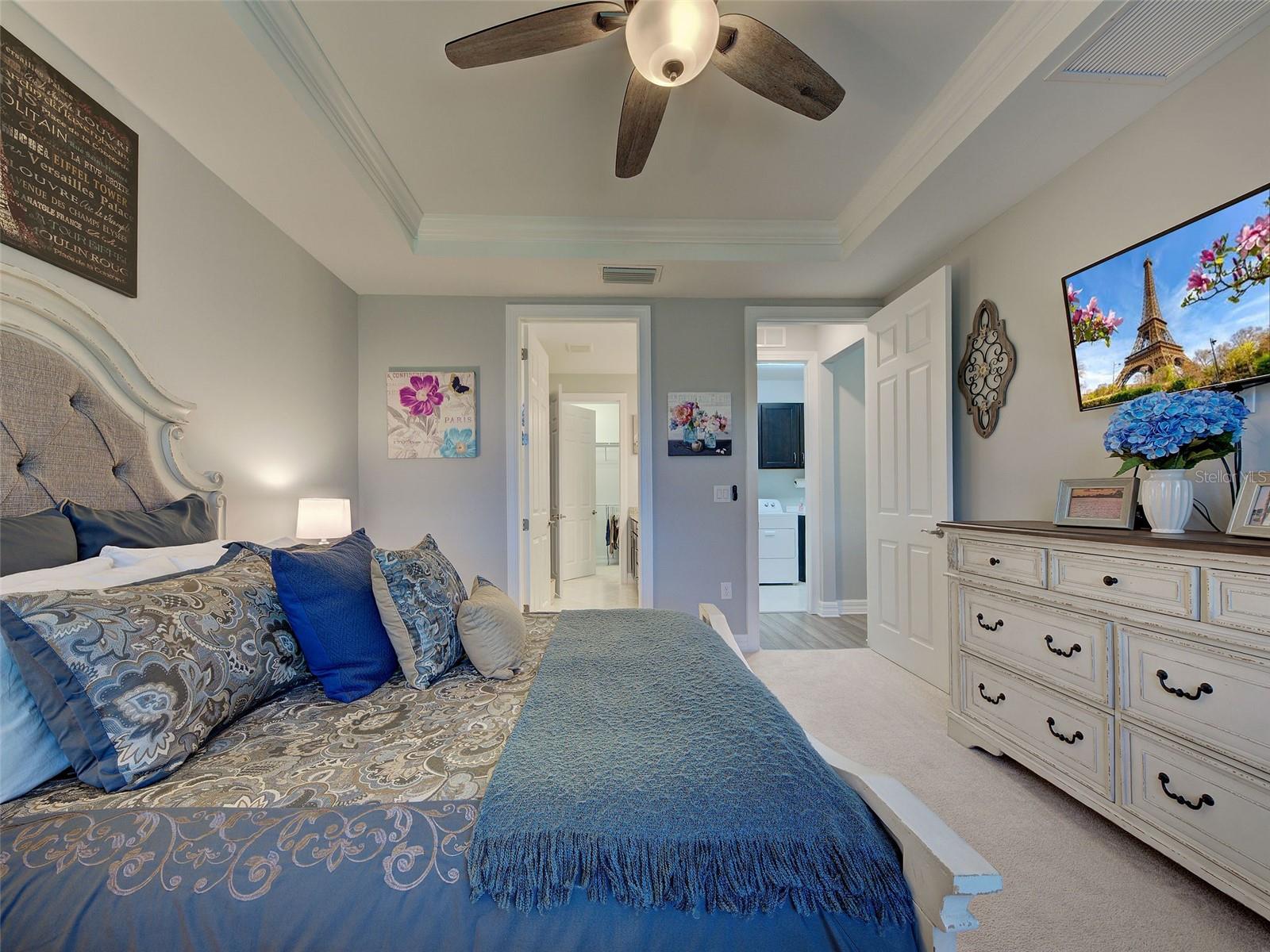 ISLANDWALK/THE WEST VLGS PH 8 - Residential