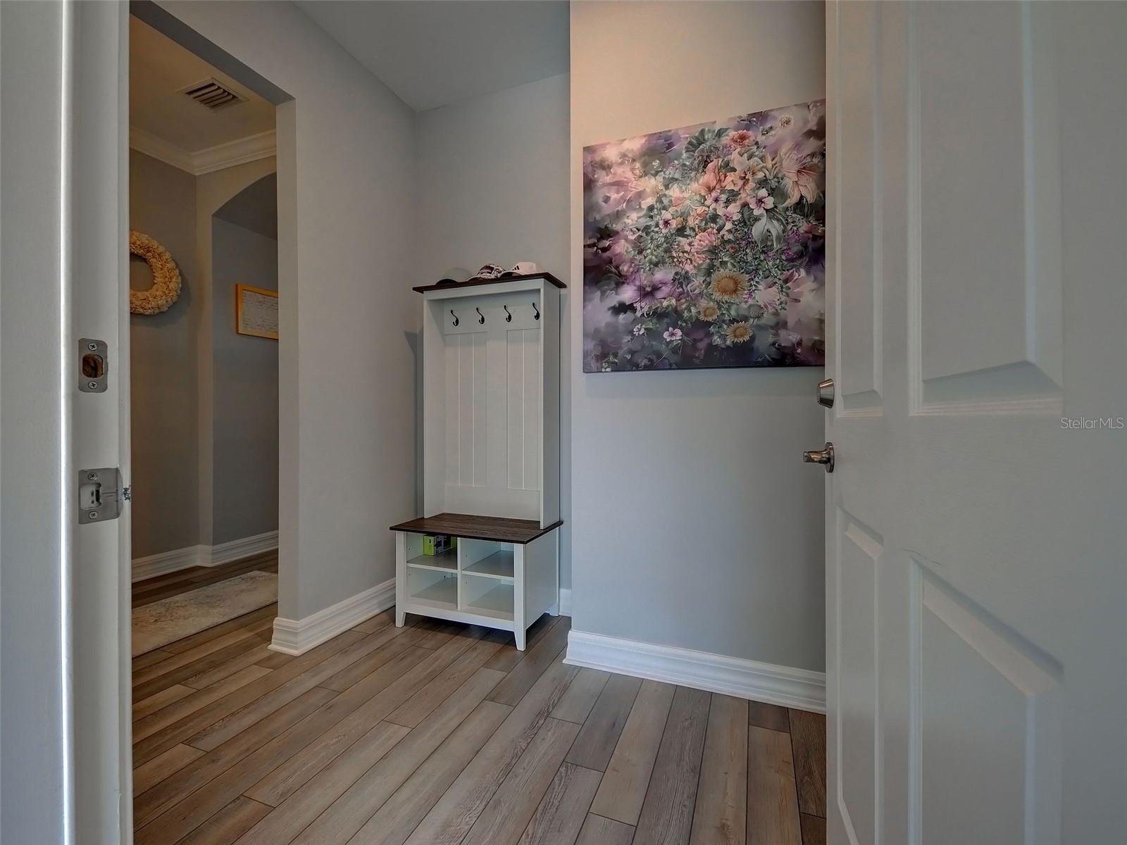 ISLANDWALK/THE WEST VLGS PH 8 - Residential