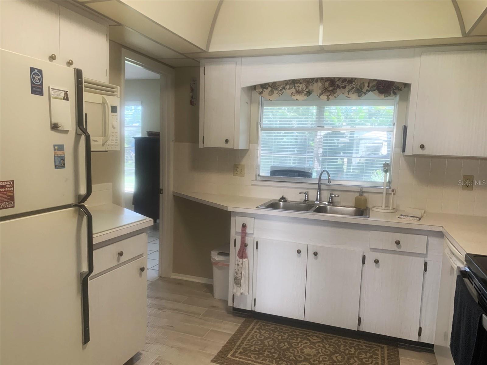 CLINTWOOD ACRES - Residential Lease