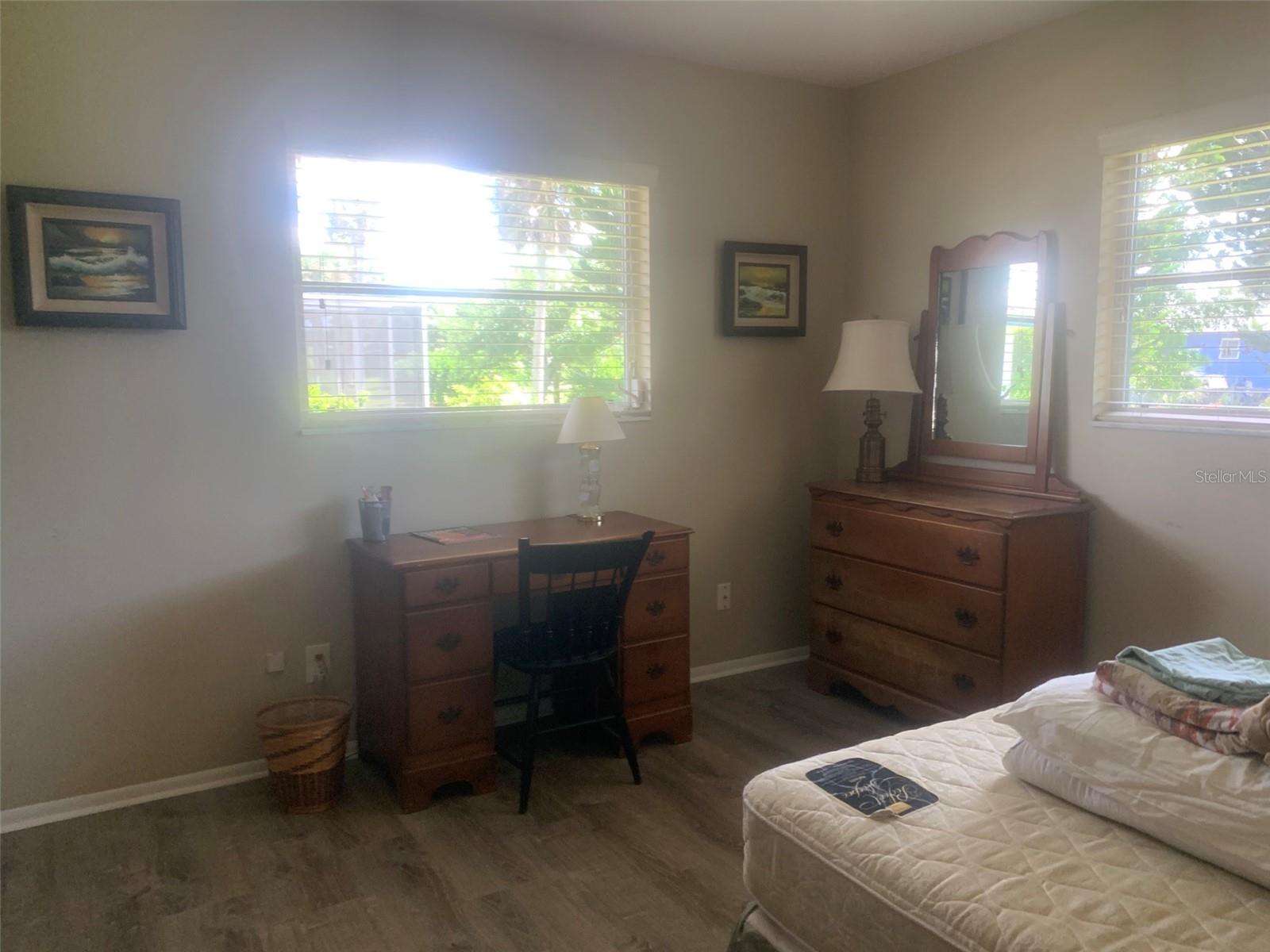 CLINTWOOD ACRES - Residential Lease