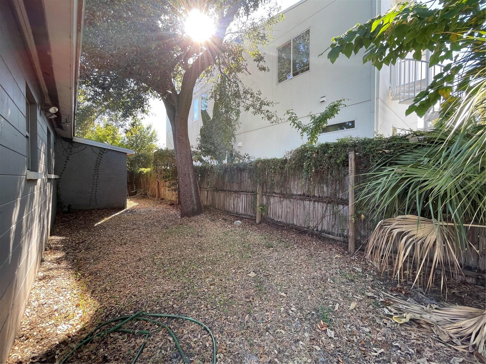 WOODLAWN PARK REV - Residential Lease