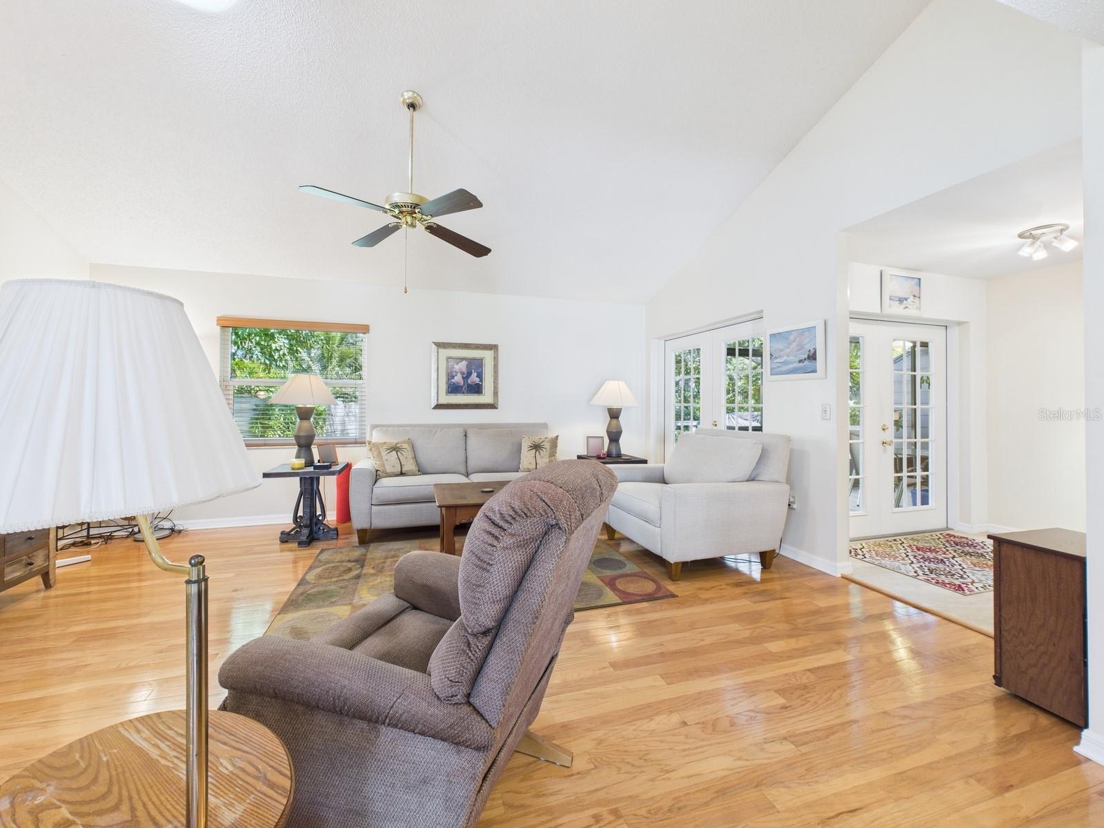 EAGLE CHASE - Residential