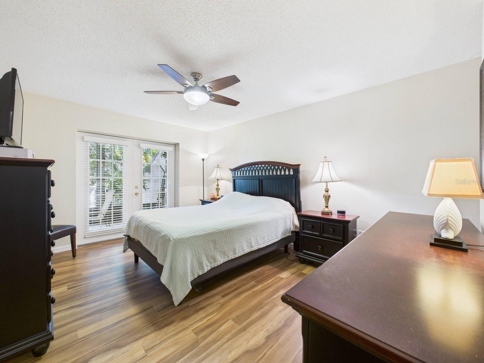 EAGLE CHASE - Residential