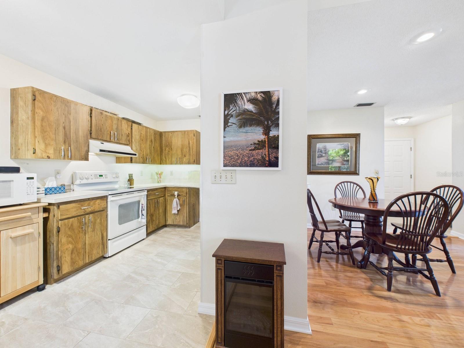 EAGLE CHASE - Residential